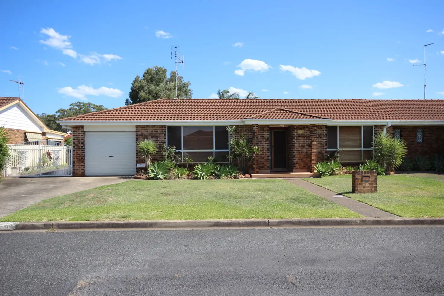 Main view of Homely villa listing, 32 Mills Parade, Tuncurry NSW 2428