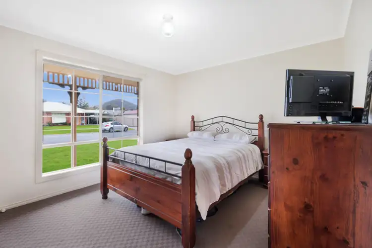 Sixth view of Homely house listing, 59 Azure Drive, Wodonga VIC 3690