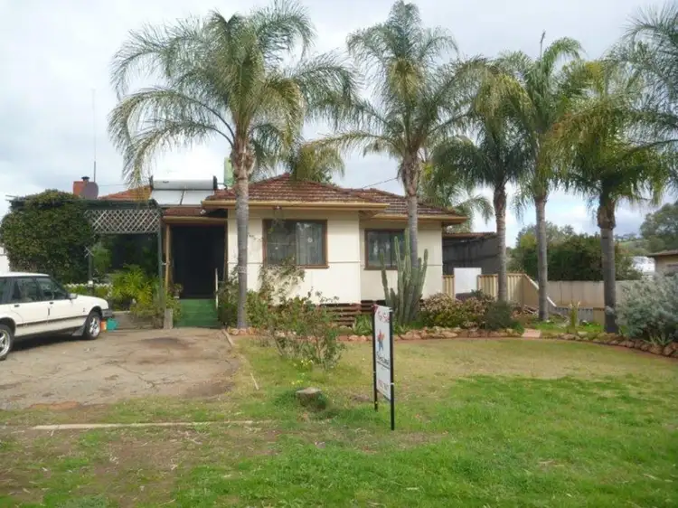24 Perina Way, Northam WA 6401