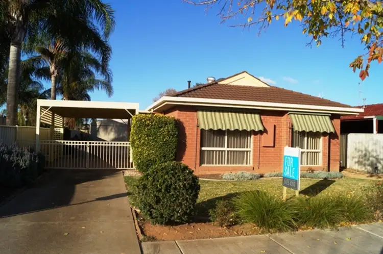 4 Helmer Street, Mooroopna VIC 3629