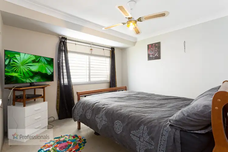 Fifth view of Homely house listing, 18 Hampshire Court, Kippa-ring QLD 4021