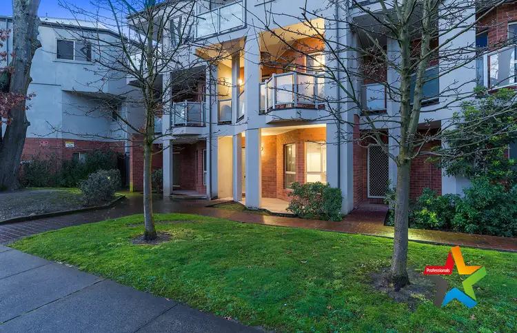 79/13-15 Hewish Road, Croydon VIC 3136