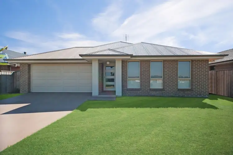 13 Gannet Street, Aberglasslyn NSW 2320