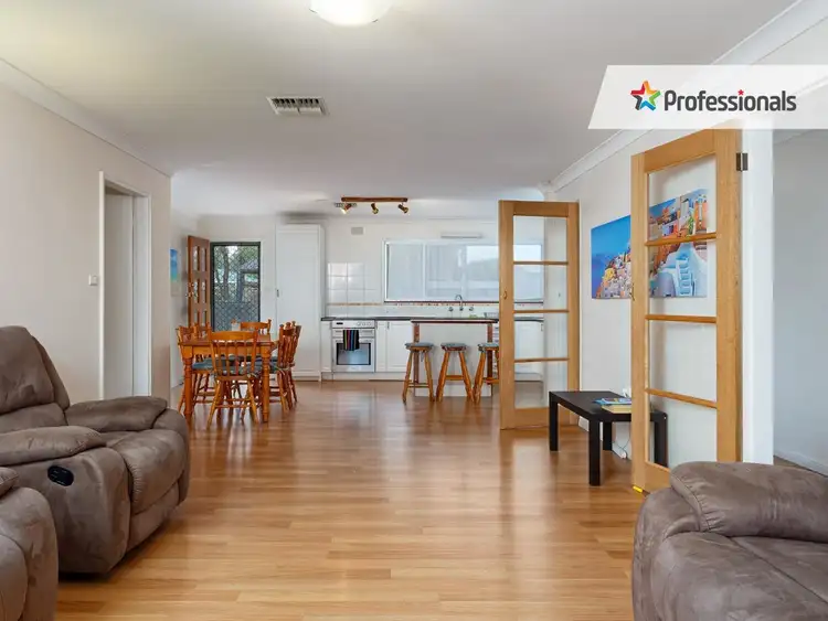 Sixth view of Homely house listing, 4 Paisley Street, Lake Albert NSW 2650