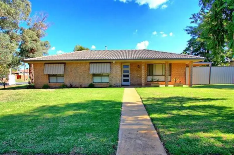 Main view of Homely house listing, 2 Nicholi Crescent, Wagga Wagga NSW 2650