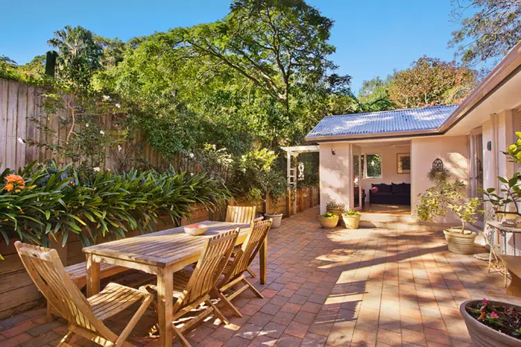 Second view of Homely house listing, 4 Catalpa Avenue, Avalon NSW 2107