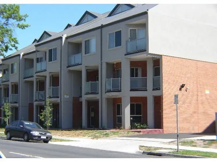 77/13-15 Hewish Road, Croydon VIC 3136