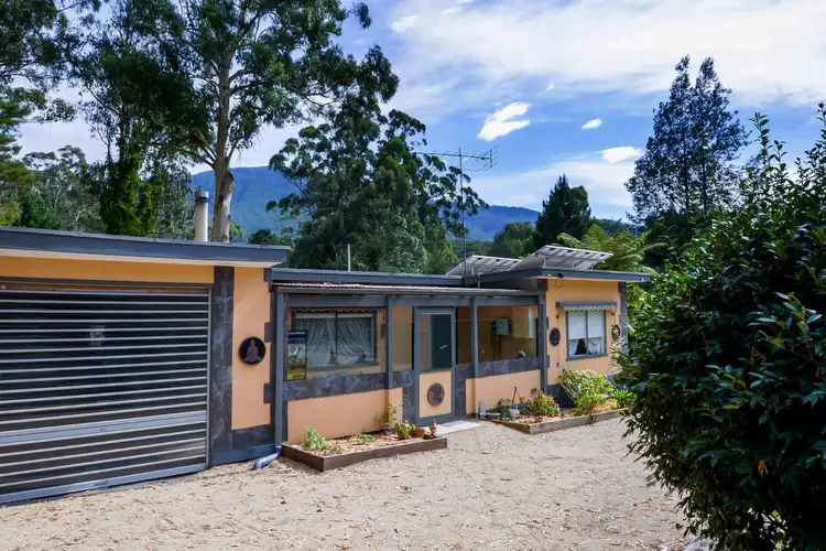 21 Rainbow Trout Avenue, East Warburton VIC 3799