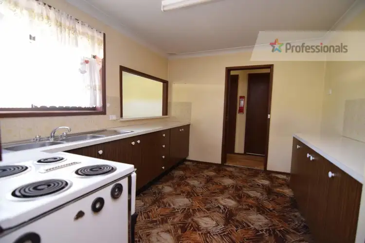 Second view of Homely house listing, 9 Tareena Avenue, Kelso NSW 2795