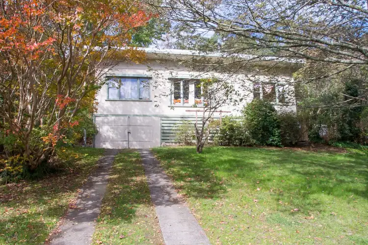 11 Alpine Street, Warburton VIC 3799