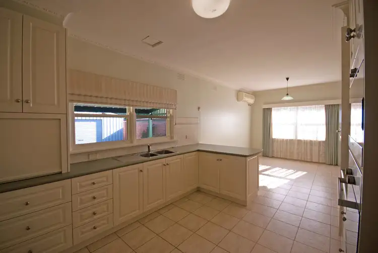 Fifth view of Homely house listing, 30 Princes Crescent, Shepparton VIC 3630