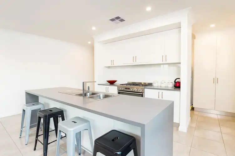 Third view of Homely house listing, 2 Lever Jary Court, Red Cliffs VIC 3496