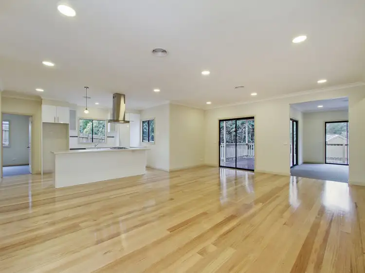 Fourth view of Homely house listing, 2/115 Mount View Parade, Croydon VIC 3136