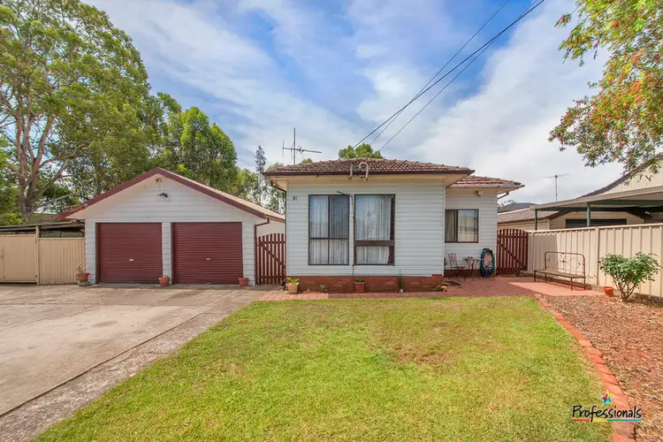 81 Demeyrick Avenue, Casula NSW 2170