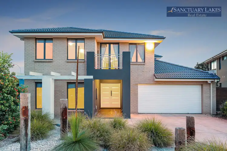 28 Spinnaker Rise, Sanctuary Lakes VIC 3030