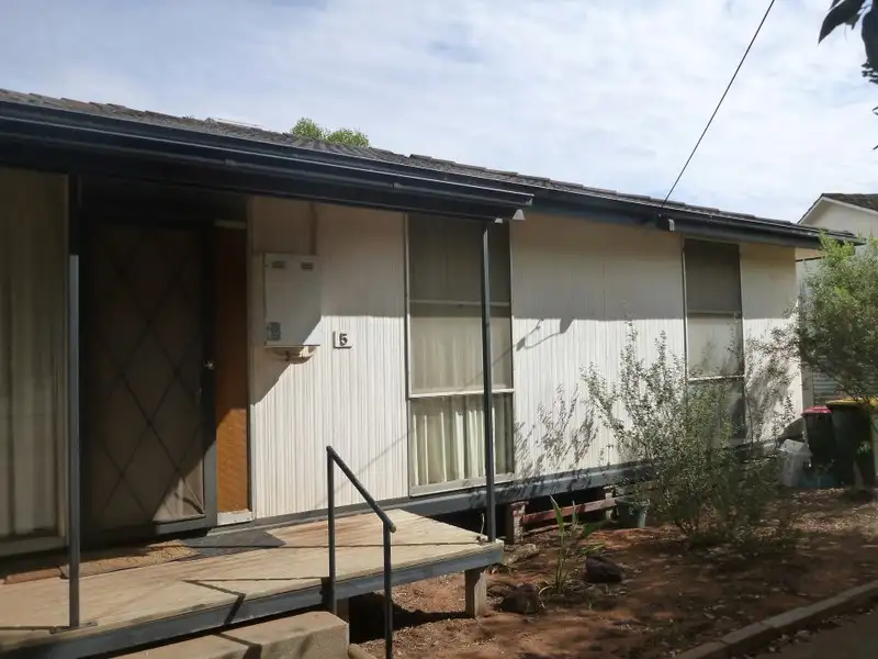 Main view of Homely house listing, 5 Vine Court, Ouyen VIC 3490