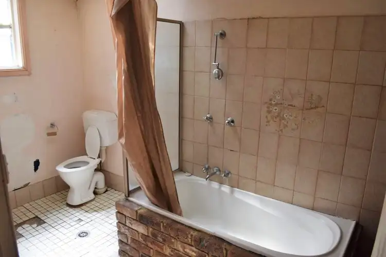 Seventh view of Homely house listing, 188 Havannah Street, Bathurst NSW 2795