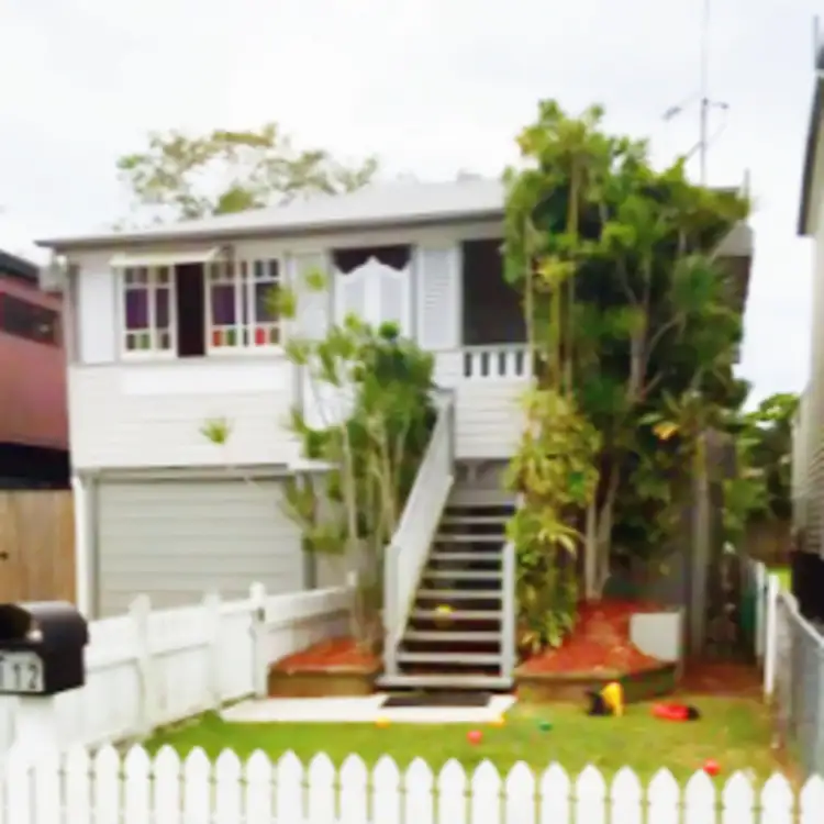 112 Friday Street, Shorncliffe QLD 4017