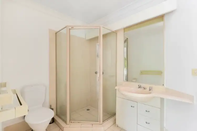 Sixth view of Homely unit listing, 106/215 Cottesloe Drive, Mermaid Waters QLD 4218