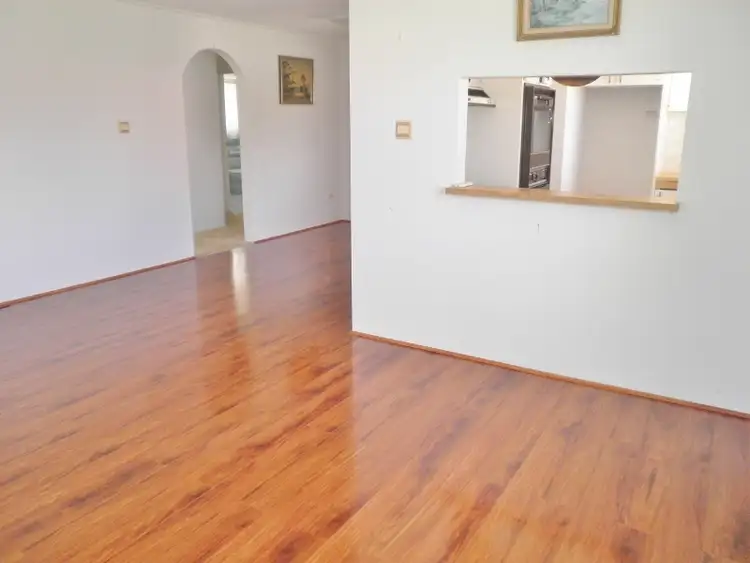 Third view of Homely unit listing, 1/35 Humpybong Esplanade, Redcliffe QLD 4020
