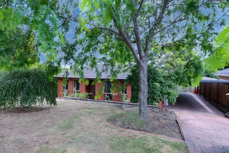54 Eileen Grove, Woori Yallock VIC 3139