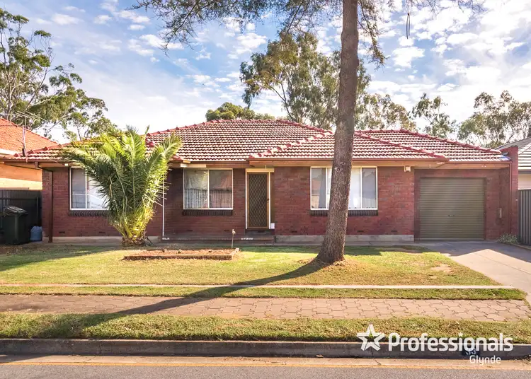 33 Quinlivan Road, Pooraka SA 5095
