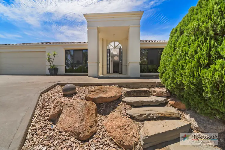 Second view of Homely house listing, 8 Trowbridge Circuit, Gulfview Heights SA 5096