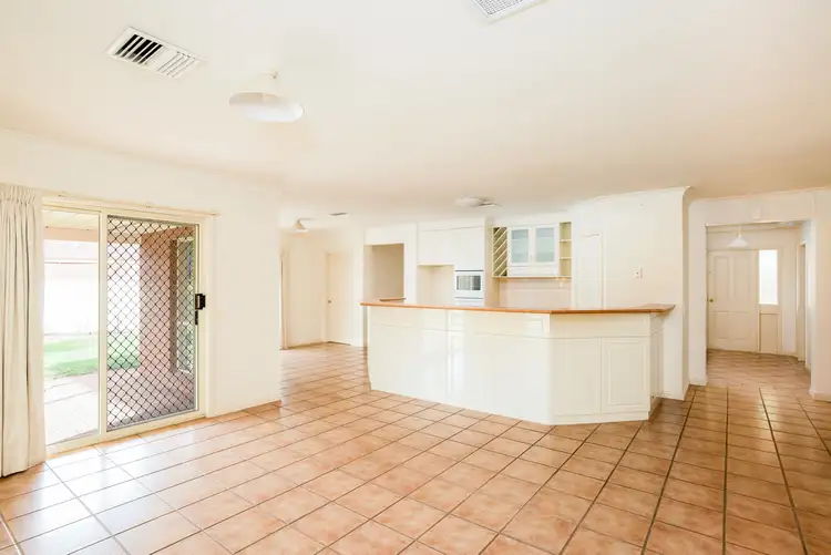 Third view of Homely house listing, 7 Josie Court, Mildura VIC 3500