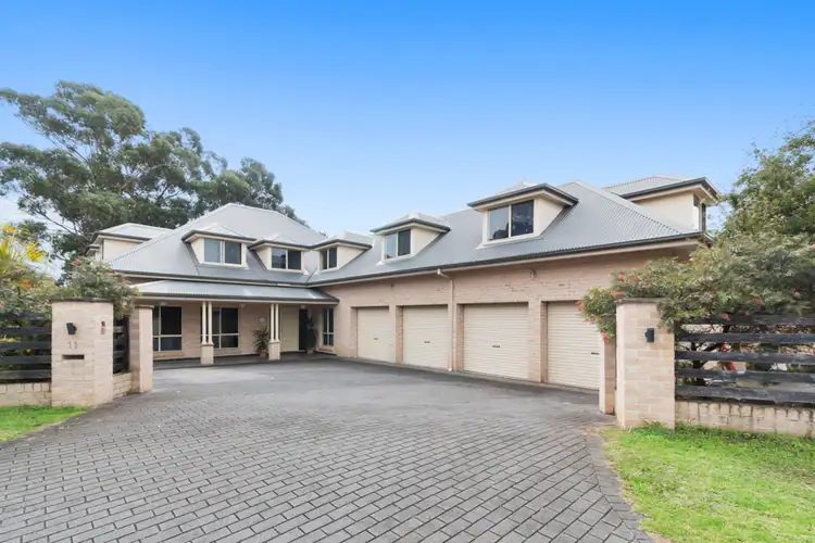 11 Cleary Place, Casula NSW 2170