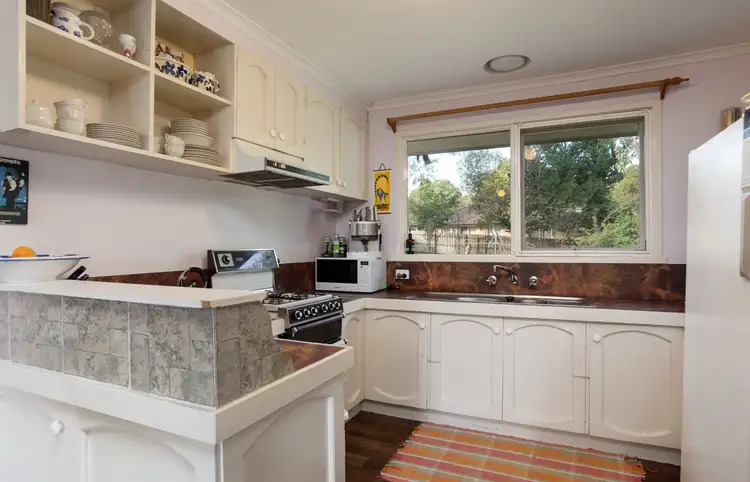 Fifth view of Homely house listing, 31 Shakespeare Avenue, Mooroolbark VIC 3138