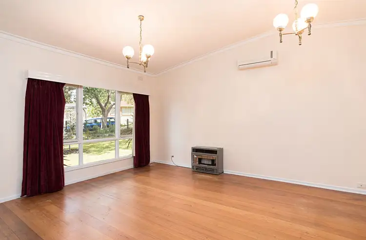 Fifth view of Homely house listing, 27 Boyana Crescent, Croydon VIC 3136