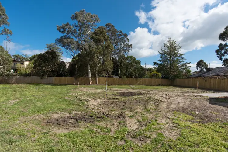 2-3 Lorna Court, Mooroolbark VIC 3138