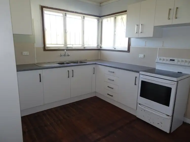 Second view of Homely house listing, 80 Goldfinch Street, Inala QLD 4077