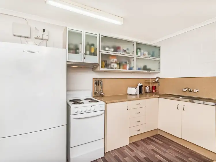 8/2 McPherson Close, Edge Hill QLD 4870