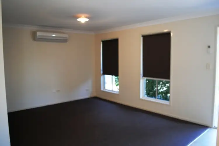 Second view of Homely house listing, 7 Des Arts Place, Wulkuraka QLD 4305