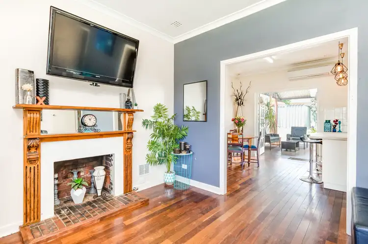 Seventh view of Homely house listing, 18 Wagoora Way, Koongamia WA 6056