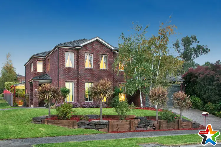 24 Pacific Drive, Mooroolbark VIC 3138