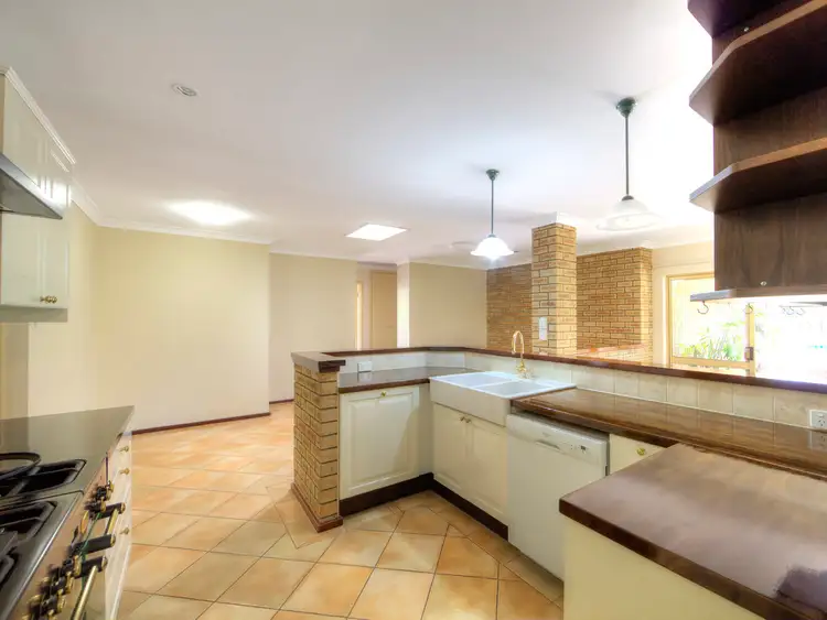 Seventh view of Homely house listing, 11 O'Connell Way, High Wycombe WA 6057
