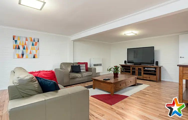 Fourth view of Homely house listing, 6 Kinarra Court, Mooroolbark VIC 3138