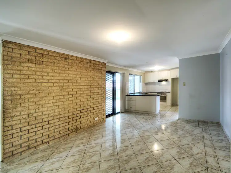 Fifth view of Homely house listing, 7 Collins Court, High Wycombe WA 6057