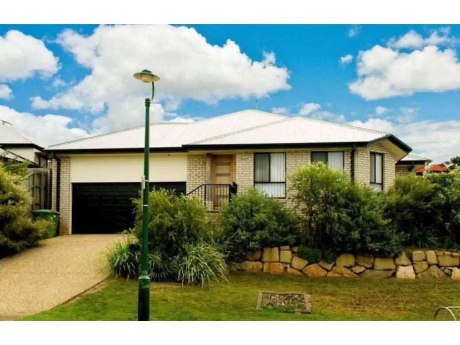 Main view of Homely unit listing, 2/18 Hydrangea Street, Ormeau QLD 4208