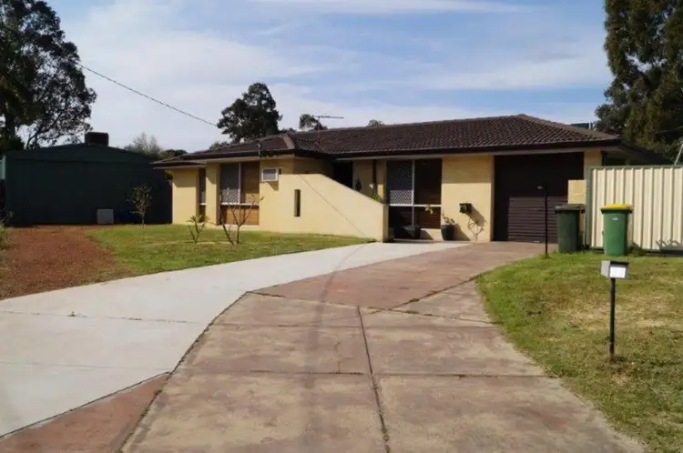 19 Vinca Way, Forrestfield WA 6058