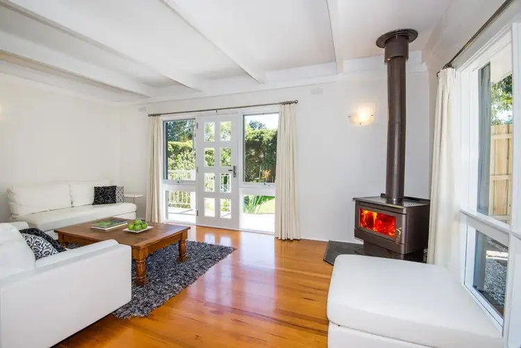 Fifth view of Homely house listing, 2 Alpine Boulevard, Launching Place VIC 3139