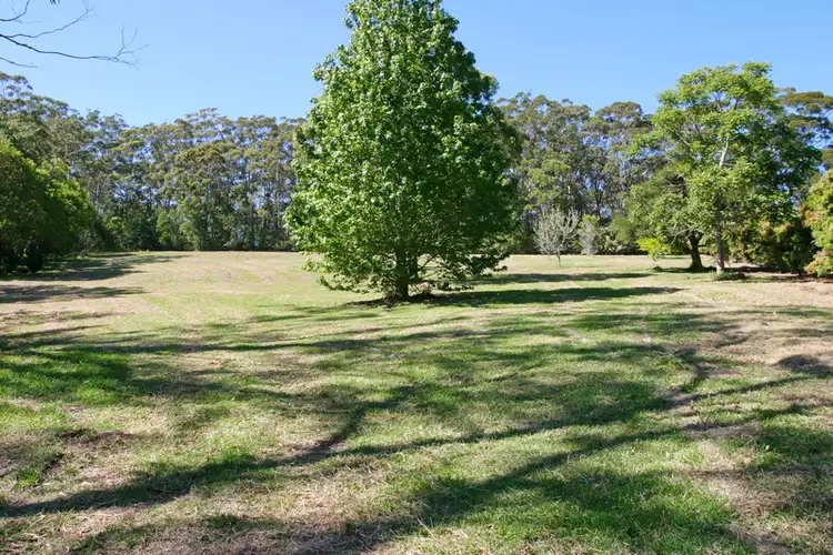 72 Oak Road, Matcham NSW 2250