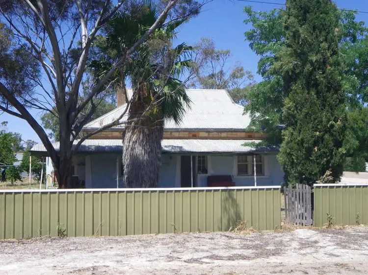 10 West Terrace, Laura SA 5480
