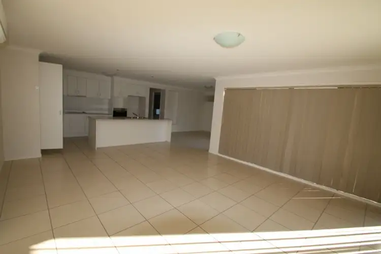 Seventh view of Homely house listing, 4 Midden Court, Ningi QLD 4511