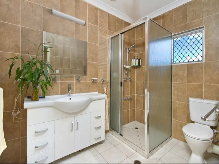 Seventh view of Homely house listing, 6 Isilwood Close, Edmonton QLD 4869