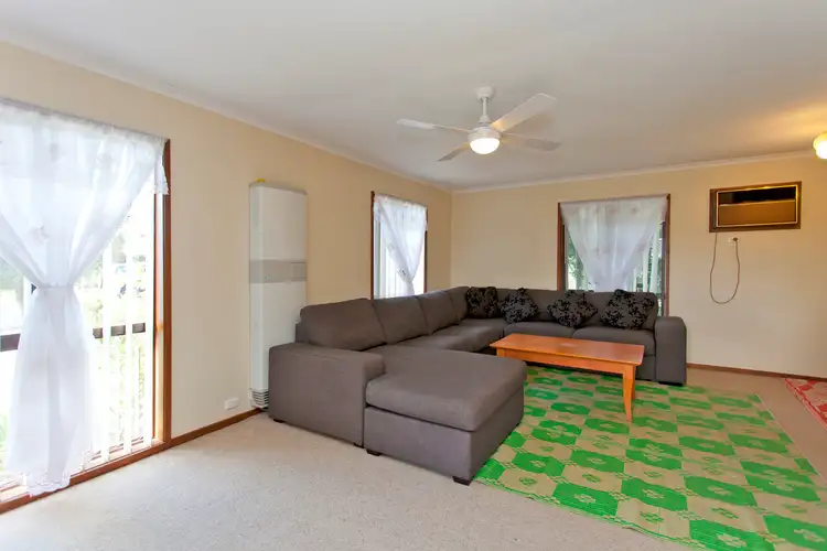 Second view of Homely unit listing, 1/28 McEwen Crescent, Wodonga VIC 3690