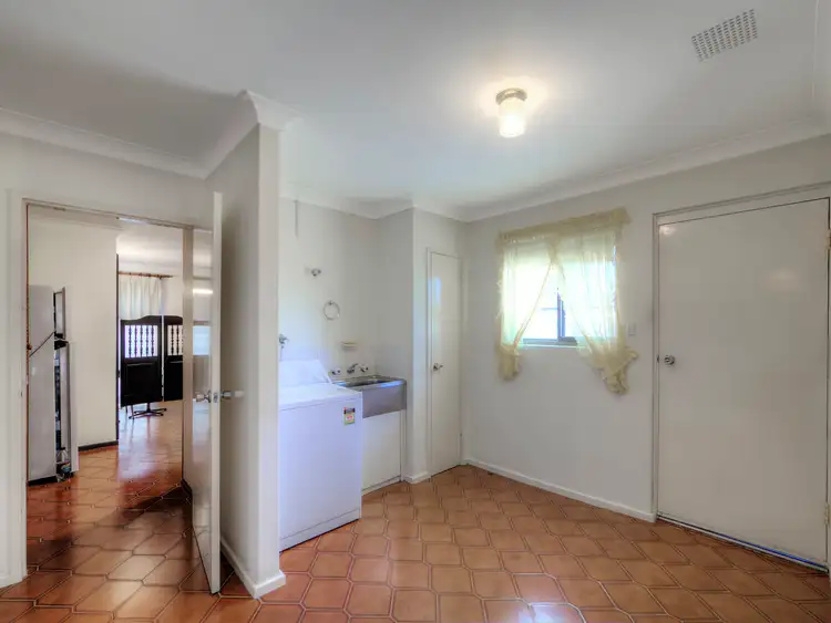 Sixth view of Homely house listing, 2 Mahonia Way, Forrestfield WA 6058