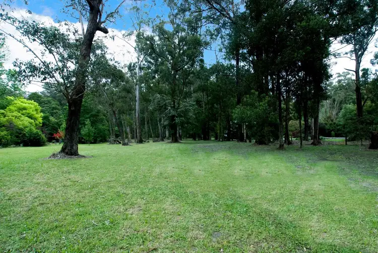 25 Armitage Avenue, East Warburton VIC 3799